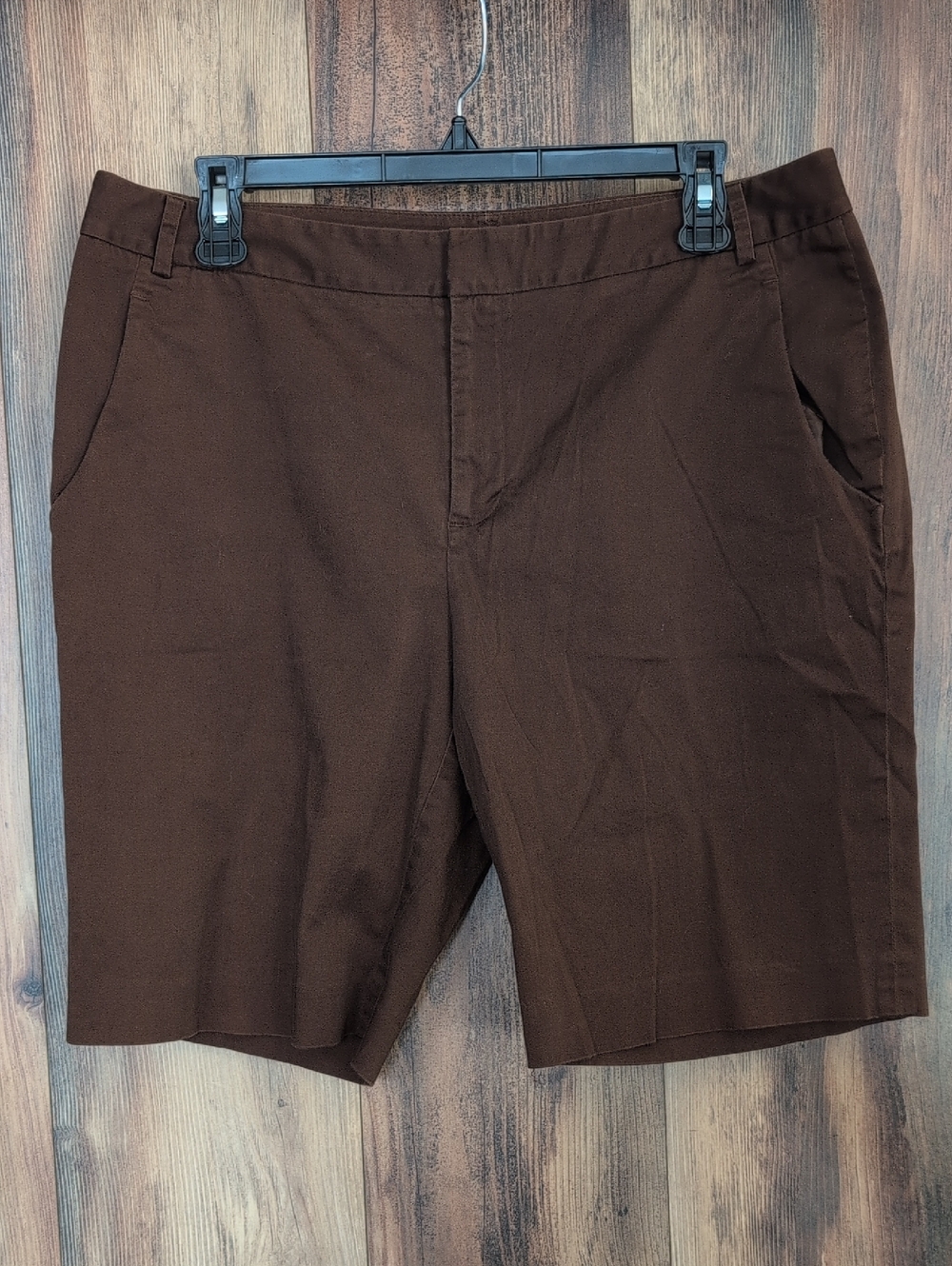 Coldwater Creek Brown Natural Fit Long Shorts 12 541A